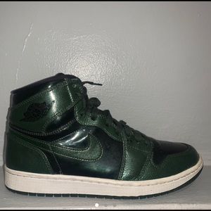 Air Jordan 1 High Grove Patent Leather